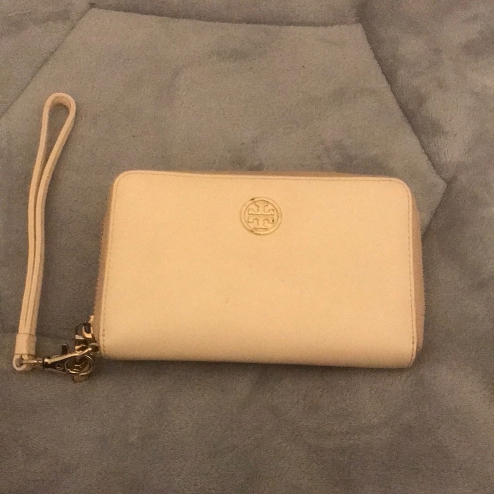 TORY BURCH TAN wristlet medium